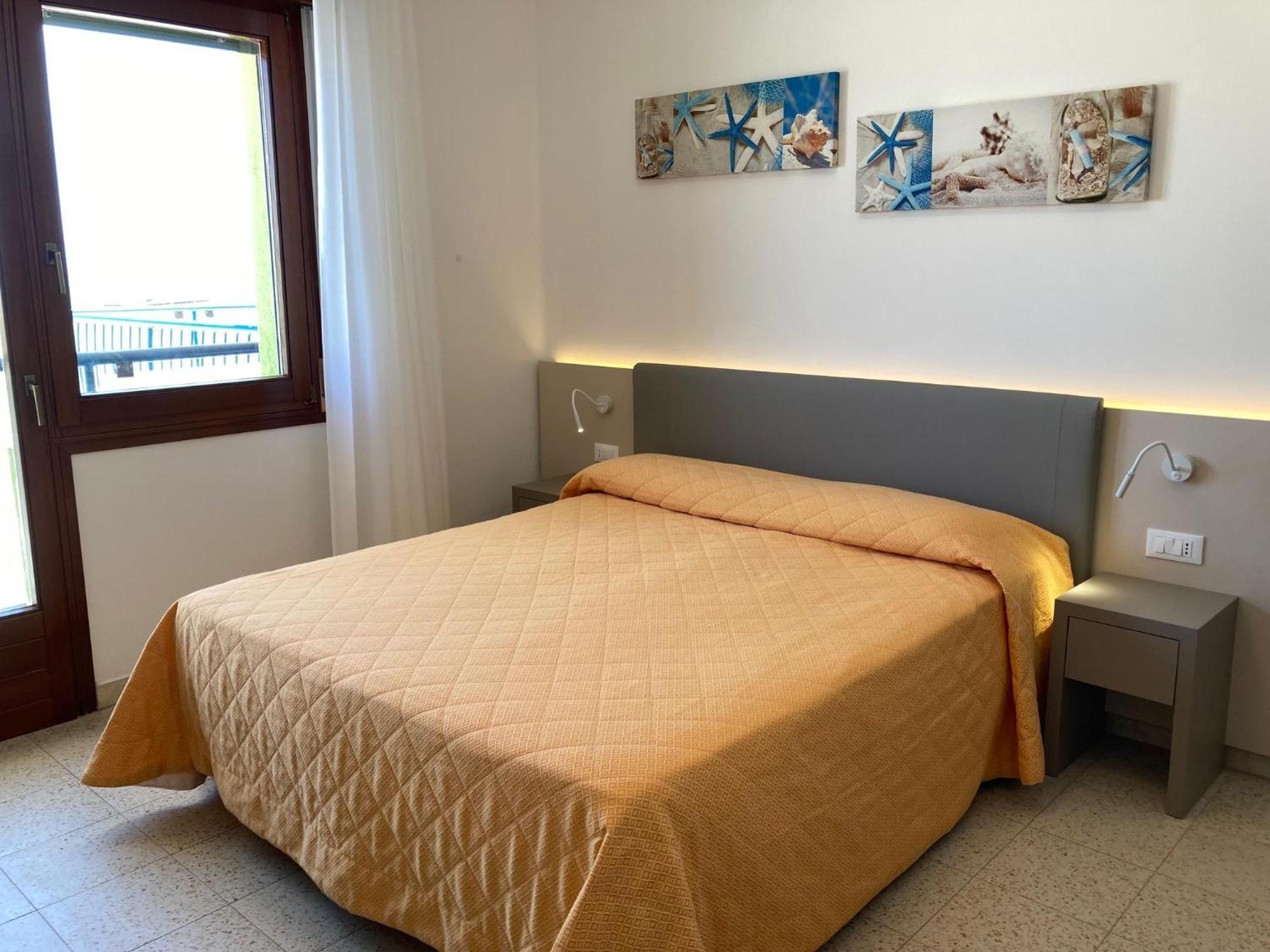 Hotel Giacomazzo Caorle Bagian luar foto