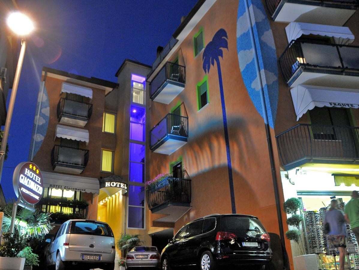 Hotel Giacomazzo Caorle Bagian luar foto