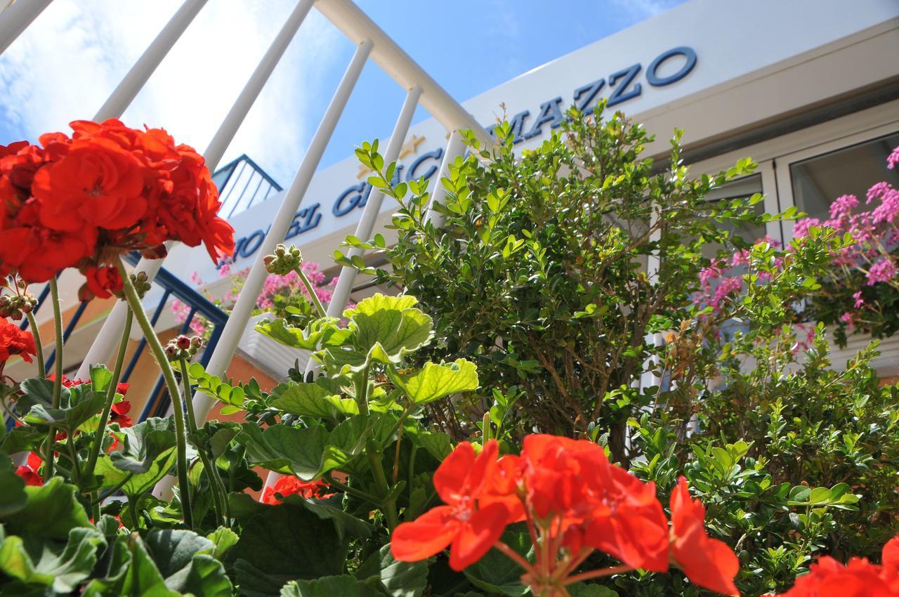 Hotel Giacomazzo Caorle Bagian luar foto